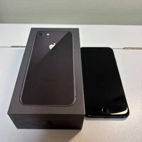 iPhone8 本体 64GB
