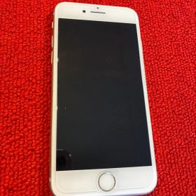 iPhone 8 Silver 64 GB docomo