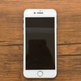 Apple iPhone 8 64GB ホワイト