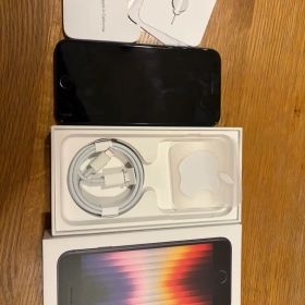 iPhone SE (第3世代) ブラック 本体 128GB