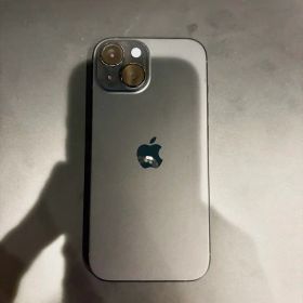 Apple iPhone 15 256GB SIMフリー