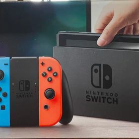 【中古】Nintendo Switch Joy-Conネオンブルー/ネオンレッド
