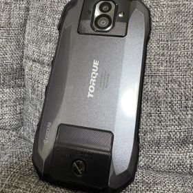 京セラ TORQUE G04 KYV46 SIMロック解除済