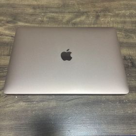Apple MacBook Air M1 16GB 13.3インチ