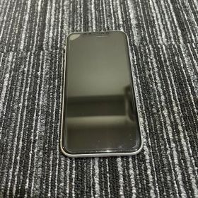 iPhone XR ホワイト 128G SIMフリー バッテリー残量89%