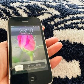 Apple iPhone 4sブラック