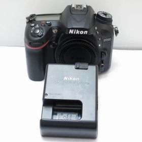 ニコン Nikon デジタル一眼レフ D7200 【中古】
