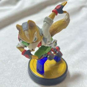 amiibo アミーボ フォックス FOX 大乱闘スマッシュブラザーズ スマブラ