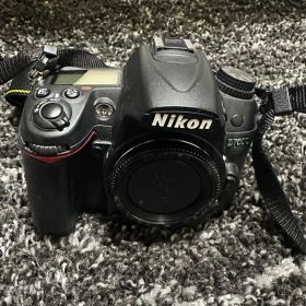 Nikon D7000デジタル一眼レフカメラ 本体 バッテリー