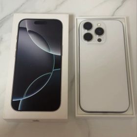 ♡iPhone16Pro ホワイト128GB箱充電器付き♡
