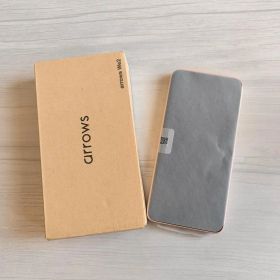 ♡良品♡ arrows We2 F-52E 国内版 シムフリー