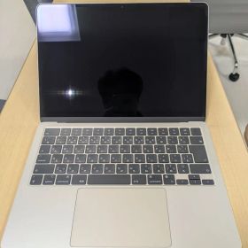 MacBook air M2 メモリ16GB SSD256GB