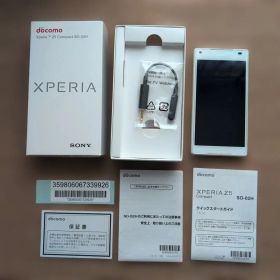 ★★Xperia Z5 Compact SO-02H ホワイト