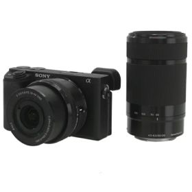 【SONY】ソニー『α6400 ダブルズームレンズキット / ブラック』ILCE-6400Y(B) 2019年2月発売 ミラーレス一眼カメラ 1週間保証【中古】