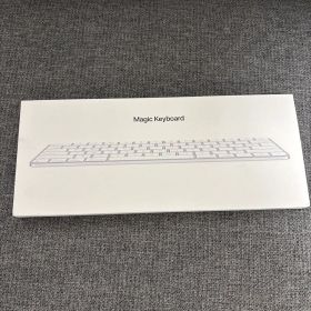 アップル Magic Keyboard USB-C充電対応