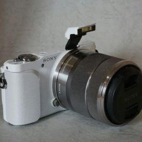 SONY α ホワイト ミラーレス一眼 NEX-3N E18-55 OSS