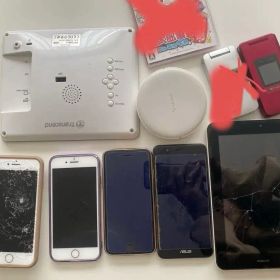 iPhone8 (初期化済)他ジャンク品スマホなどのセット