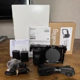 【超美品】Sony ZV-E10 ボディ（ブラック） カバー付