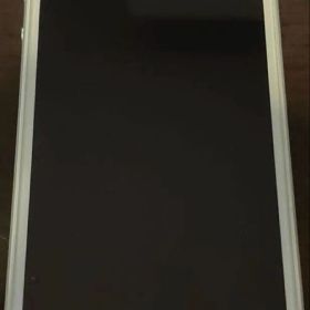 Apple iPhone 5SE シルバー 本体