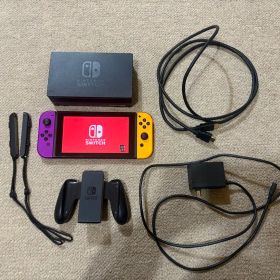 Nintendo Switch 本体 紫と黄色