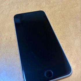 iPhoneSE 第3世代 64GB ホワイト SIMフリー
