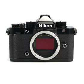 【中古】 (ニコン) Nikon Zf ボディ ブラック【中古カメラ デジタル一眼】 ランク：B