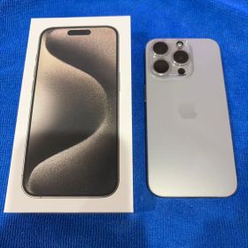 iPhone 15 Pro 256GB 極美品 ナチュラルチタニウム SIMフリ