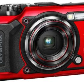 【中古】OLYMPUS デジタルカメラ Tough TG-6 レッド 1200万画素CMOS F2.0 15m 防水 100kgf耐荷重 GPS 内蔵Wi-Fi TG-6RED