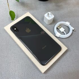 新品 iPhone XsMax 64GB スペースグレー国内版 SIMフリー送料無料