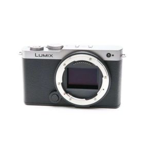 【中古】 《新同品》 Panasonic LUMIX S9 ボディ DC-S9-S ダークシルバー[ デジタルカメラ ]