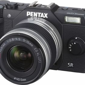【中古】【非常に良い】PENTAX デジタルミラーレス一眼 Q10 ズームレンズキット [標準ズーム 02 STANDARD ZOOM] ブラック Q10 LENSKIT BLACK 12129
