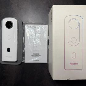 RICOH THETA SC2 白 360度カメラ 純正カバーセット 205