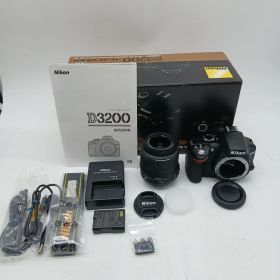 1ショット！元箱付き！新品級 ★ Nikon デジタル一眼レフカメラ D3200 レンズキット