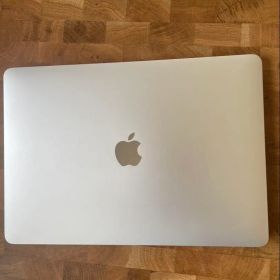 MacBook Air 2020 i7/16GB/1TB 美品 箱あり