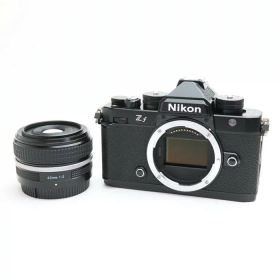 【中古】 《美品》 Nikon Z f Z 40mm F2（Special Edition）レンズキット ブラック【別売フィルター付！】 [ デジタルカメラ ]