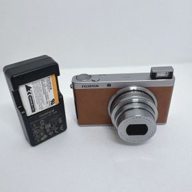 【動作品】 希少 FUJIFILM XF1 コンパクトデジタルカメラ デジカメ