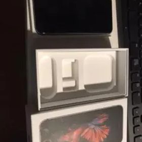 Iphone 6s 32gb と おまけに iphone 5c