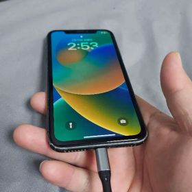 iPhone 11 ブラック 64GB