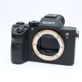 【中古】 《並品》 SONY α7RIII ボディ ILCE-7RM3 [ デジタルカメラ ]