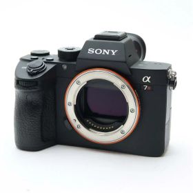 【中古】 《並品》 SONY α7RIII ボディ ILCE-7RM3 [ デジタルカメラ ]