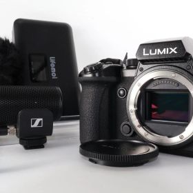 LUMIX DC-S5M2 新品 197,999円 中古 154,660円 | ネット最安値の価格