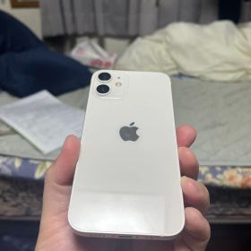 iphone12mini 128gb ホワイト 本体 バッテリー81%