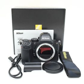 ＜極上美品!!＞ Nikon ニコン Z5II ボディ ※ショット数、奇跡の１０回！！※ ♪あるとうれしい元箱＆説明書付き♪