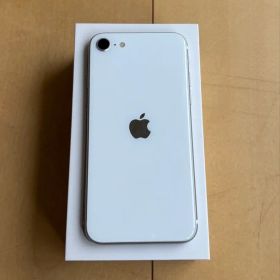 超美品✨iPhone SE (第2世代) 本体