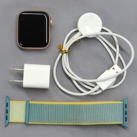 Apple Watch Series5 44mm GPS (ゴールドアルミニウムケース/サンシャインスポーツループ) [MWT42J/A+MXMX2FE/A] スマートウォッチ