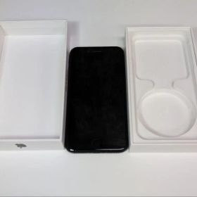 ⑩iPhoneSE 第3世代 ミッドナイト 64GB バッテリー81％