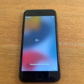 Apple iPhone 7 ブラック 本体 4