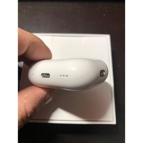 アップル(Apple)のApple AirPods Pro 第2世代 lightning充電(ヘッドフォン/イヤフォン)