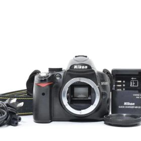 ★美品★Nikon ニコン D5000 ボディ #21516