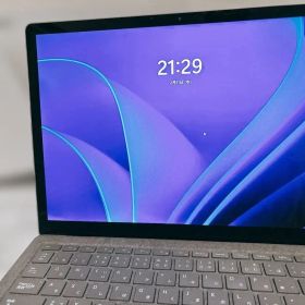 【美品】Microsoft Surface Laptop 5